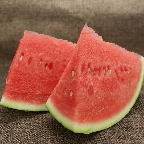 锦华府吃瓜,揭秘吃瓜群众的狂欢盛宴